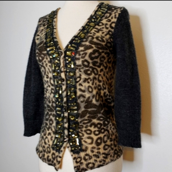 BKE Boutique Animal Print Wool Mohair Sweater Crystal Barbiecore Winter Fall - Picture 1 of 13